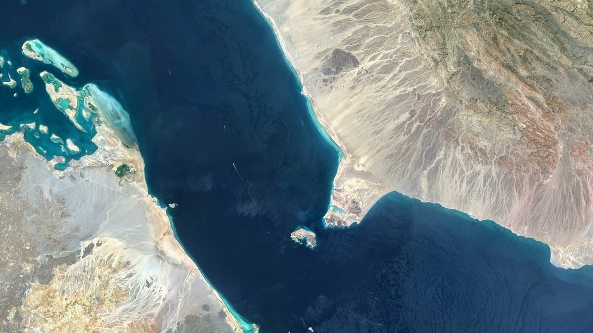 Bab el-Mandeb Strait effectively closed by August 31?